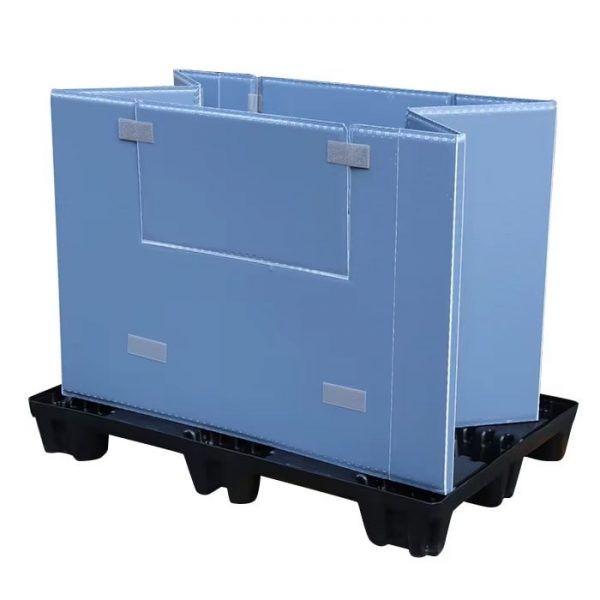 Plastic gaylord box